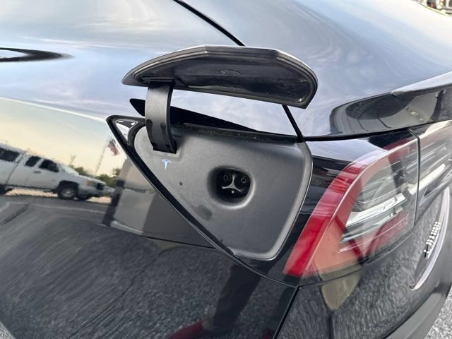 Used 2021 Tesla Model 3 Performance AWD/4WD image 10