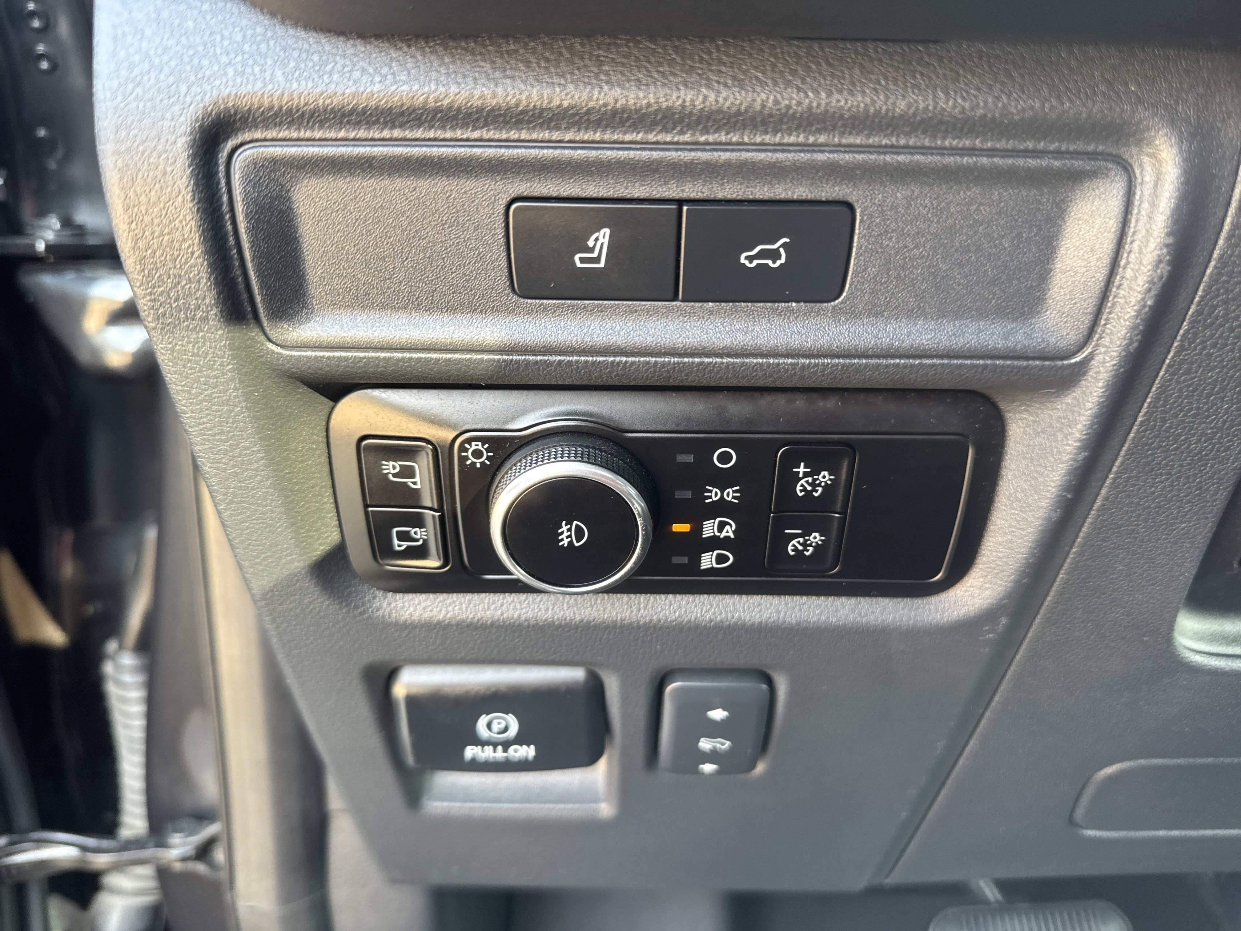 Used 2023 Ford Expedition Platinum AWD/4WD image 15