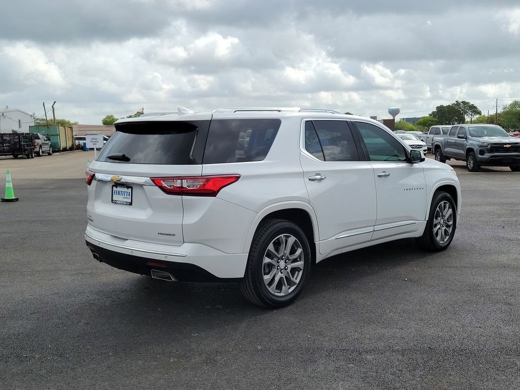 Used 2019 Chevrolet Traverse Premier w/ Driver Confidence II Package image 6