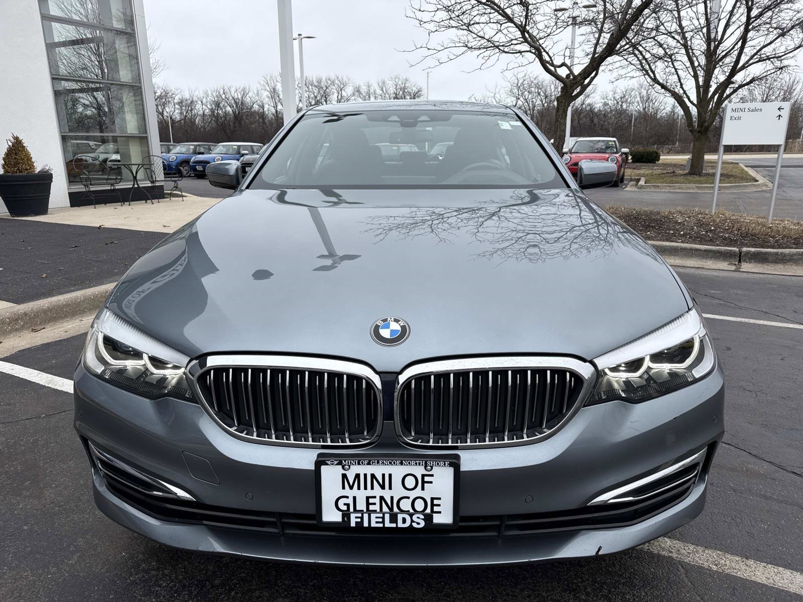 Used 2018 BMW 530i xDrive AWD/4WD image 3