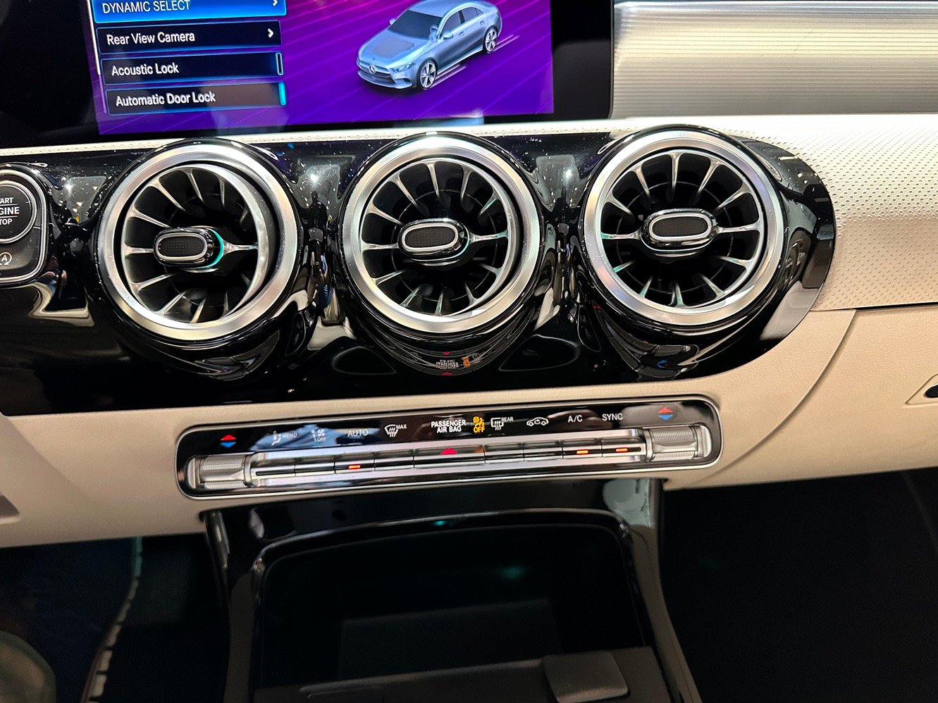 Certified 2022 Mercedes-Benz A 220 4MATIC image 25