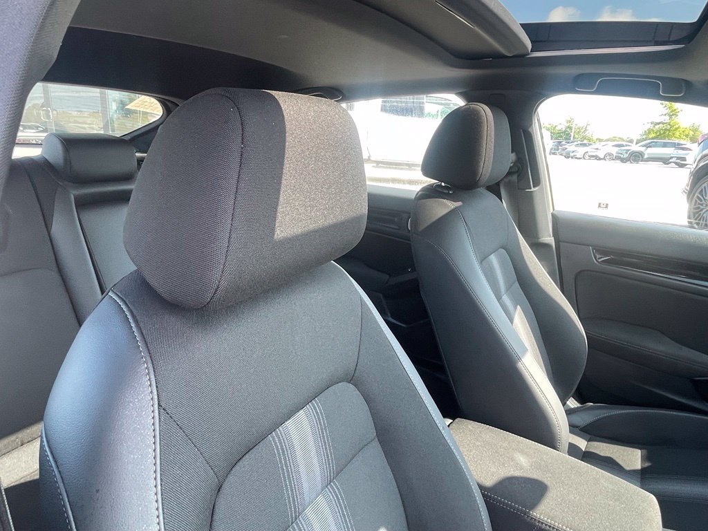 Used 2025 Honda Civic Sport image 28