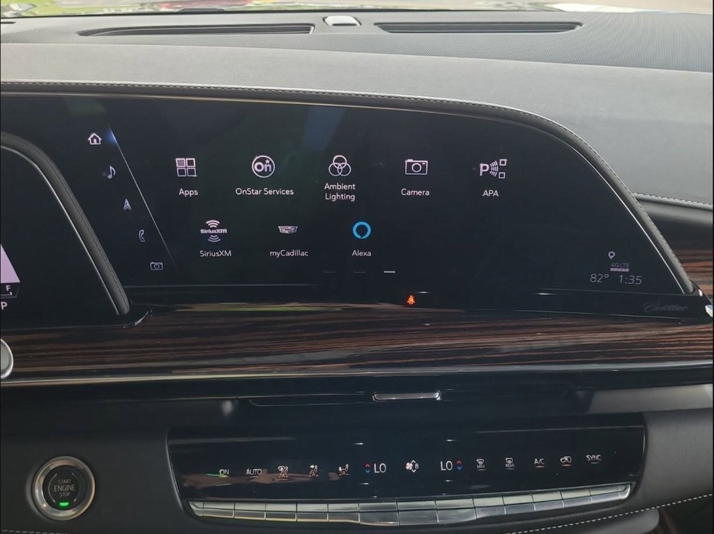 Used 2022 Cadillac Escalade ESV Premium Luxury image 5