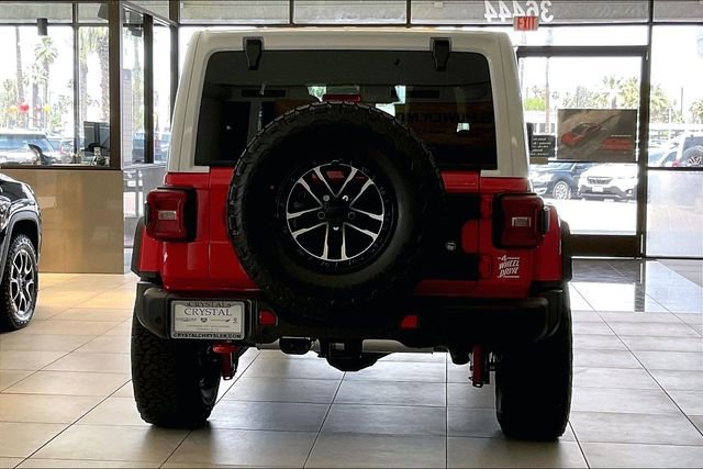 New 2026 Jeep Wrangler Unlimited Rubicon w/ Whitecap Package AWD/4WD image 3