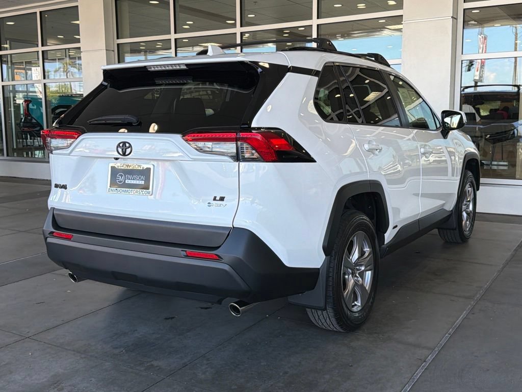 Certified 2025 Toyota RAV4 LE AWD/4WD image 14