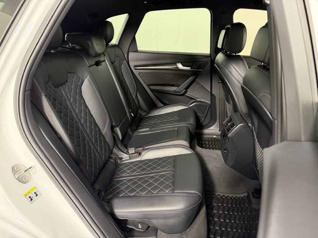 Used 2019 Audi SQ5 Premium Plus AWD/4WD image 26