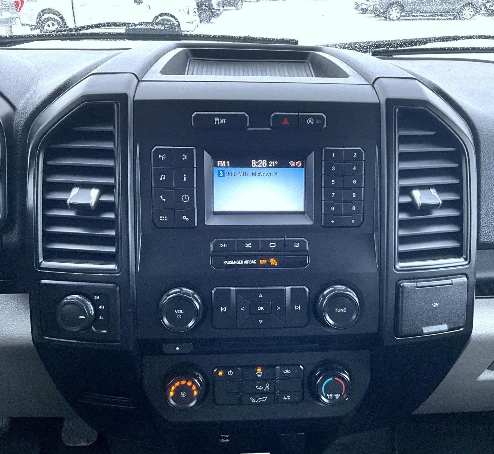Used 2018 Ford F150 XL w/ Equipment Group 101A Mid image 14