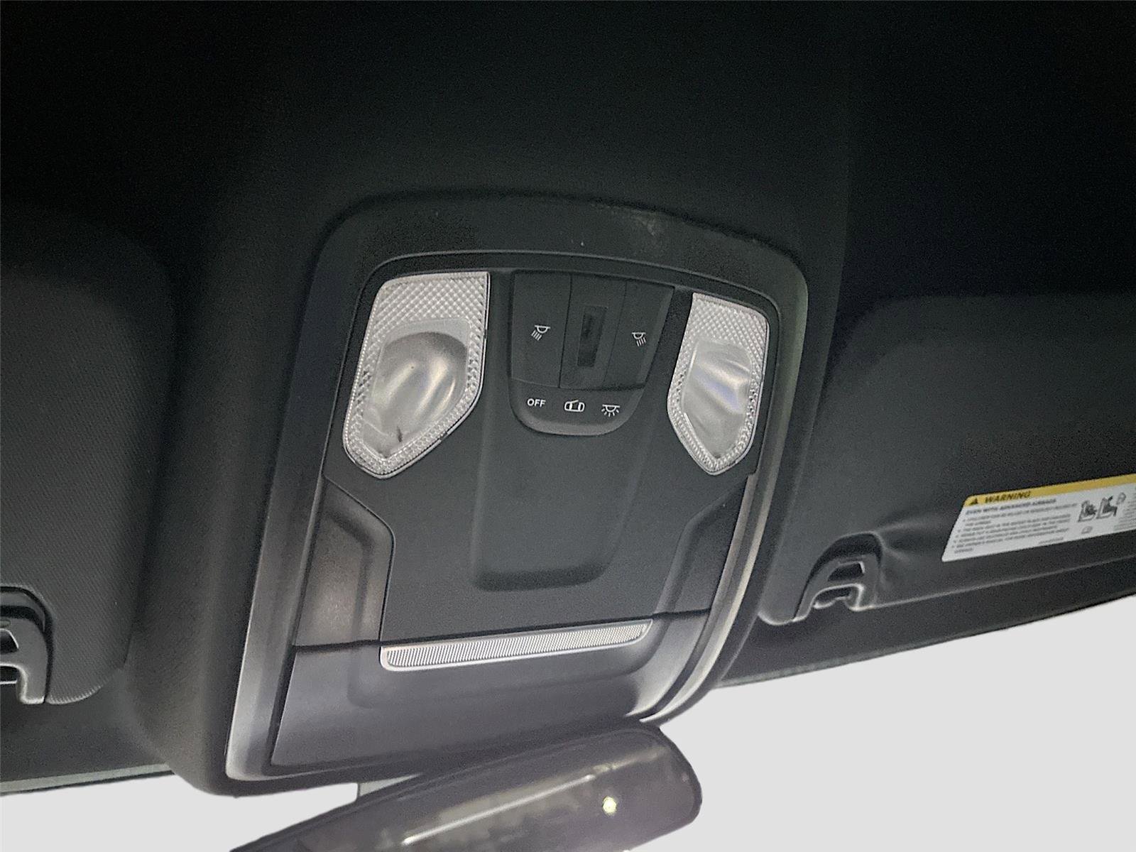 Used 2022 RAM 2500 Tradesman w/ Chrome Appearance Group image 23