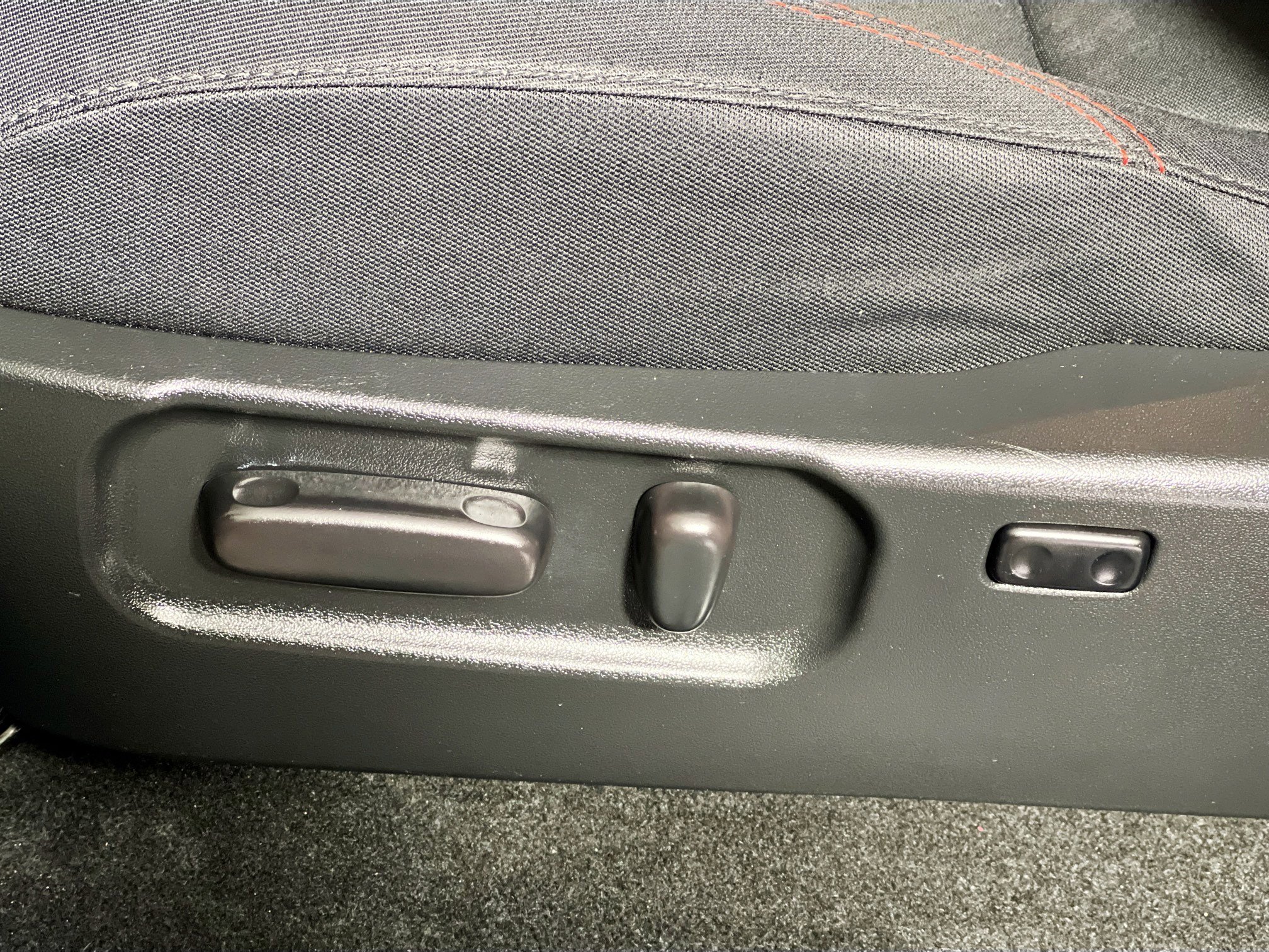 Used 2022 Toyota Tacoma SR5 image 15