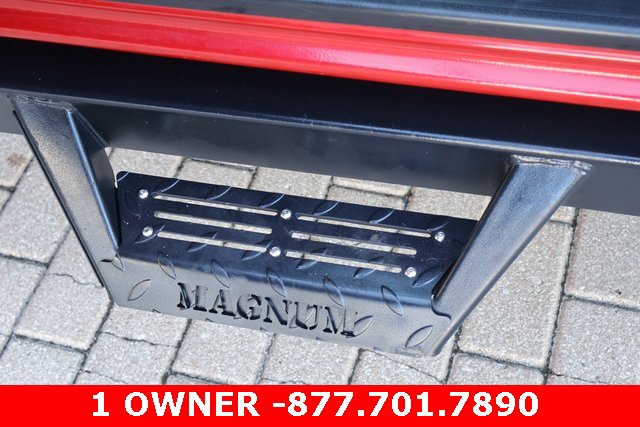 Used 2016 Toyota Tacoma TRD Sport image 9