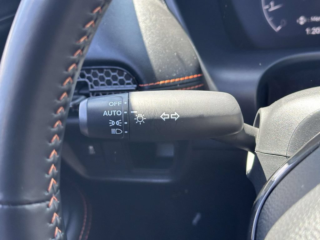 Used 2025 Honda HR-V Sport image 19