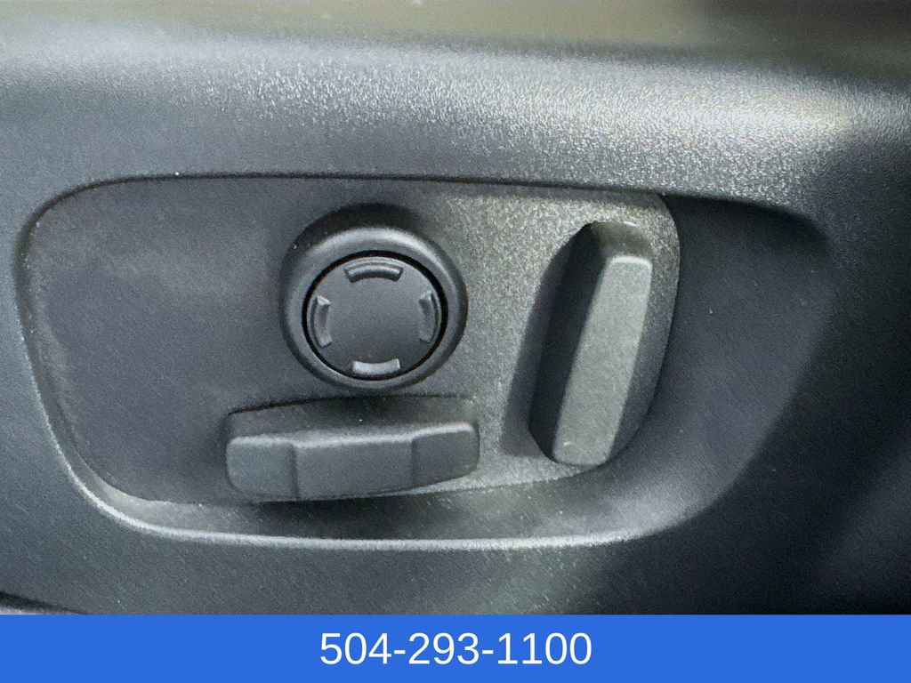 Used 2023 Land Rover Range Rover Velar R-Dynamic S image 20