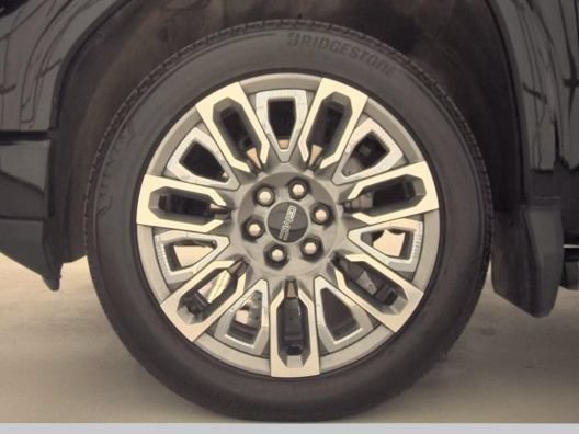 Used 2025 GMC Sierra 1500 Denali Ultimate AWD/4WD image 11
