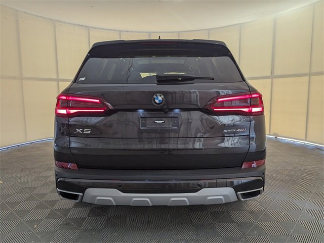 Used 2022 BMW X5 sDrive40i w/ Premium Package image 10