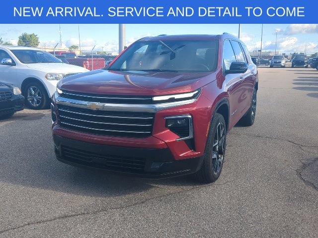 Certified 2025 Chevrolet Traverse High Country w/ LPO, Floor Liner Package AWD/4WD image 13