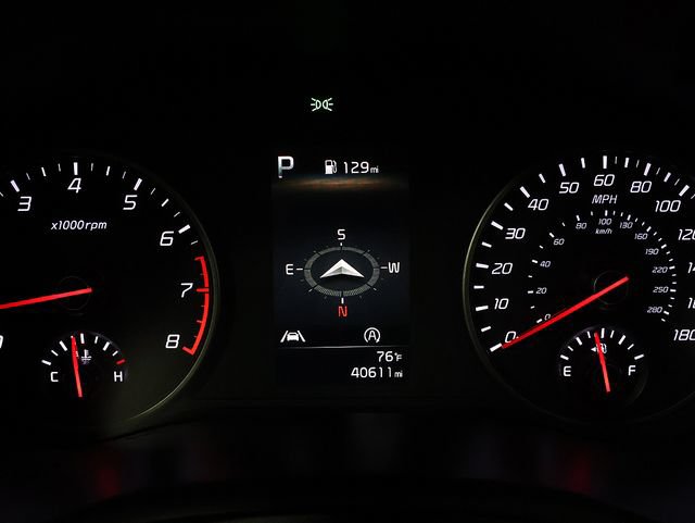 Used 2022 Kia Stinger GT1 AWD/4WD image 16