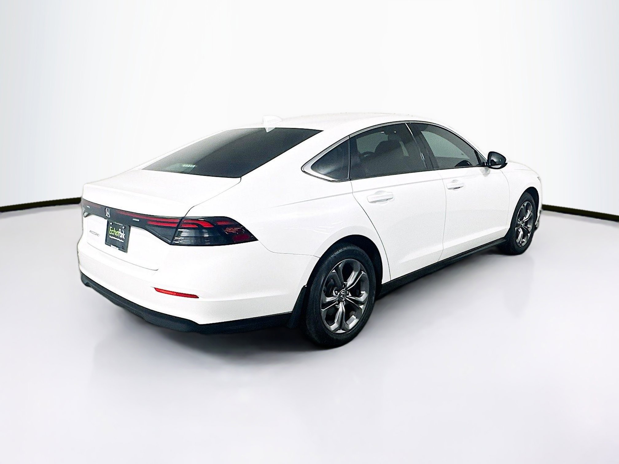 Used 2024 Honda Accord EX image 9