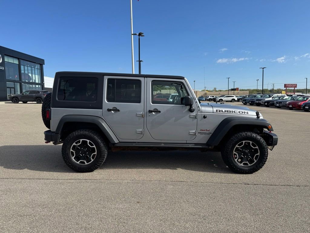 Used 2015 Jeep Wrangler Unlimited Rubicon AWD/4WD image 27