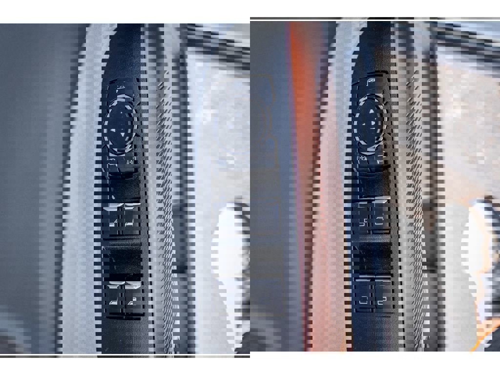 Used 2023 Ford Maverick Lariat w/ Lariat Luxury Package image 7