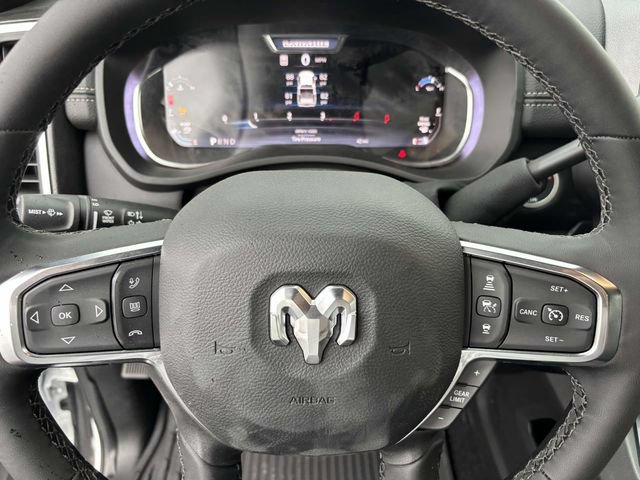New 2025 RAM 2500 Laramie AWD/4WD image 18