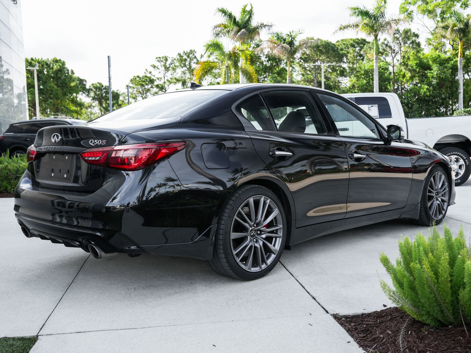 Used 2023 INFINITI Q50 Red Sport 400 RWD image 10