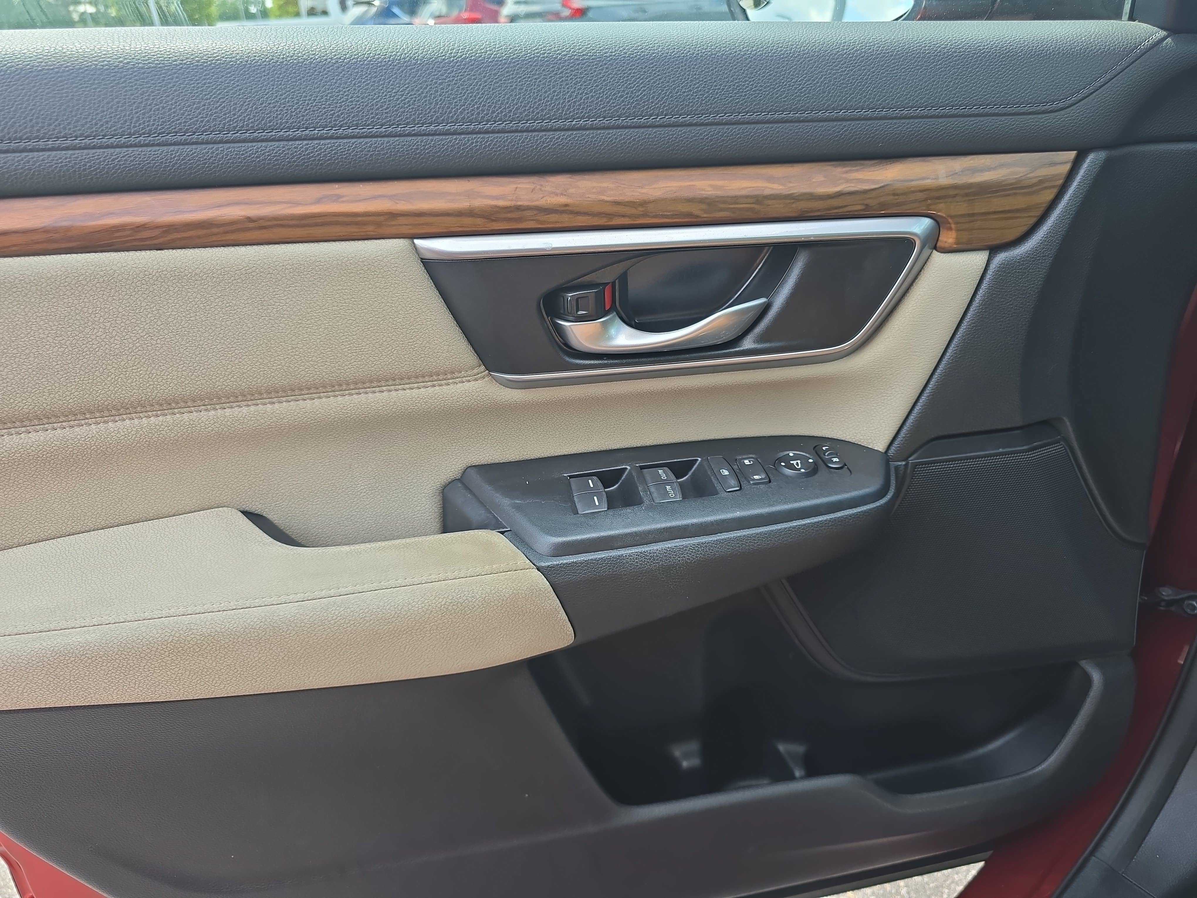 Used 2019 Honda CR-V EX image 25