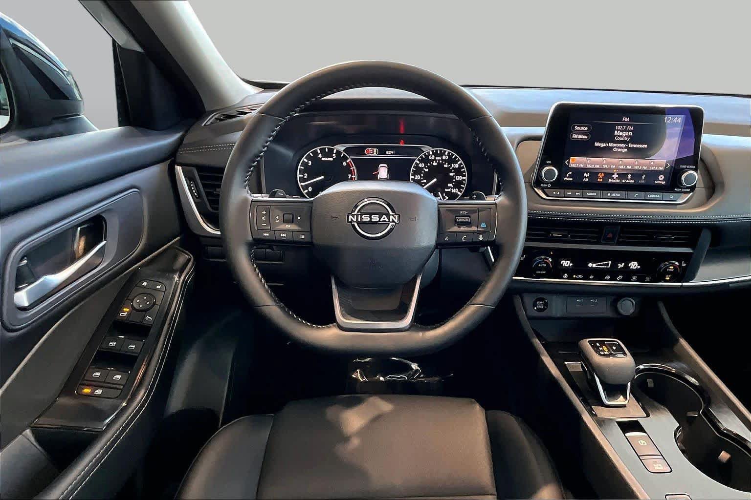 Used 2026 Nissan Rogue Dark Armor FWD image 5