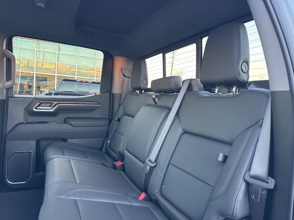 New 2026 GMC Sierra 1500 SLT w/ SLT Premium Plus Package image 33