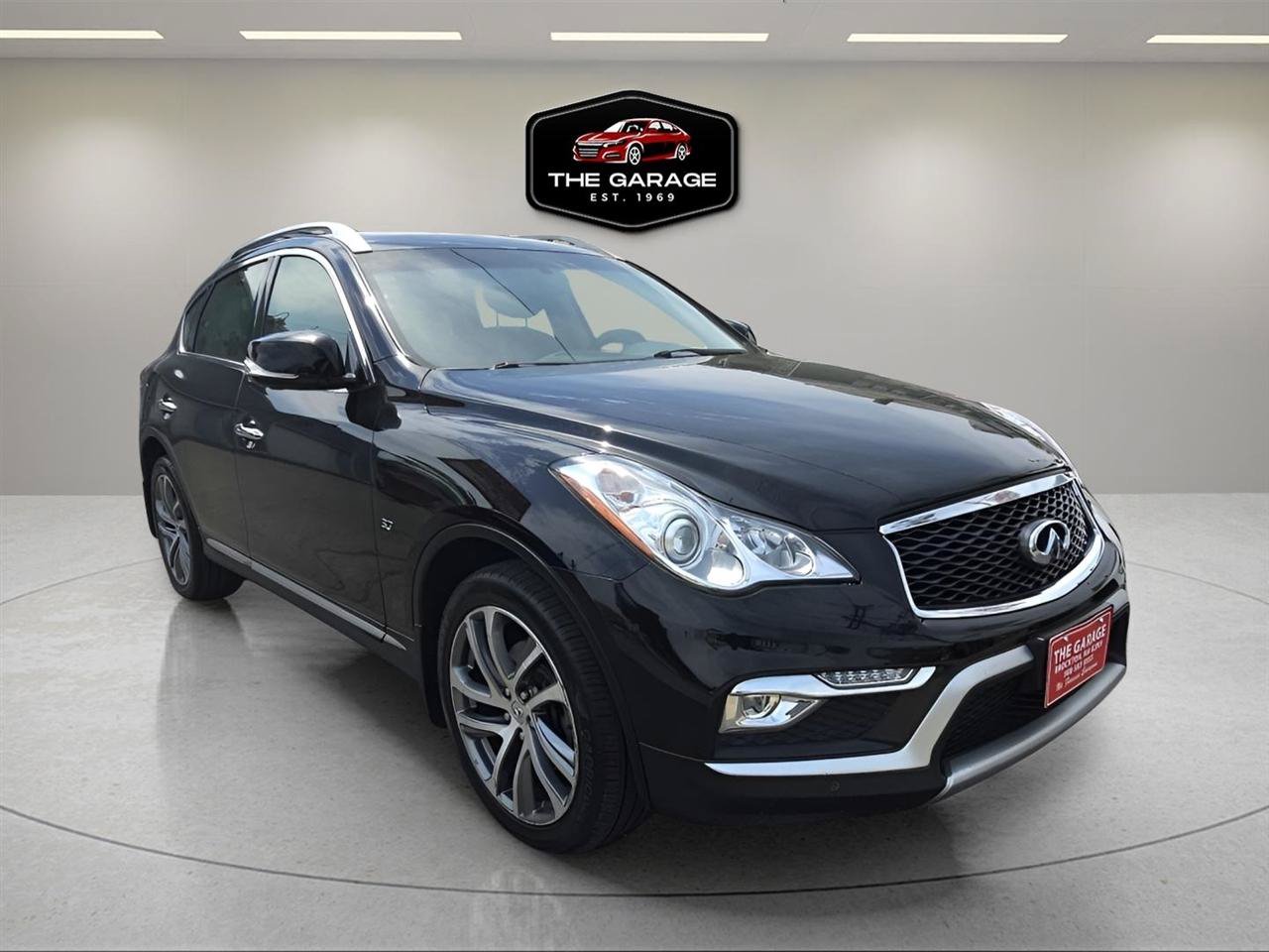 Used 2017 INFINITI QX50 AWD w/ Premium Plus Package image 8
