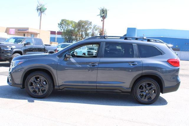Used 2023 Subaru Ascent Onyx Edition AWD/4WD image 7