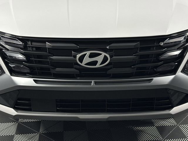 New 2026 Hyundai Tucson SE image 36