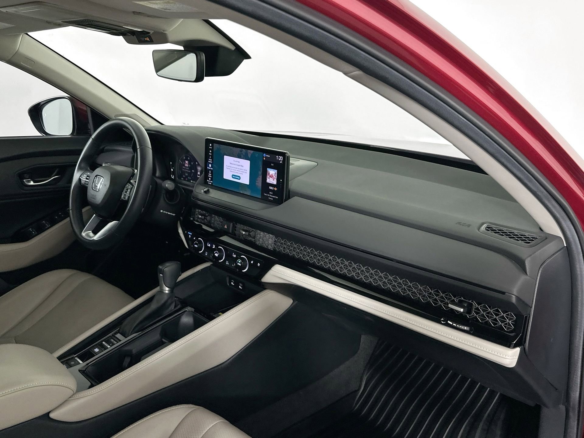 Used 2024 Honda Accord Touring image 26