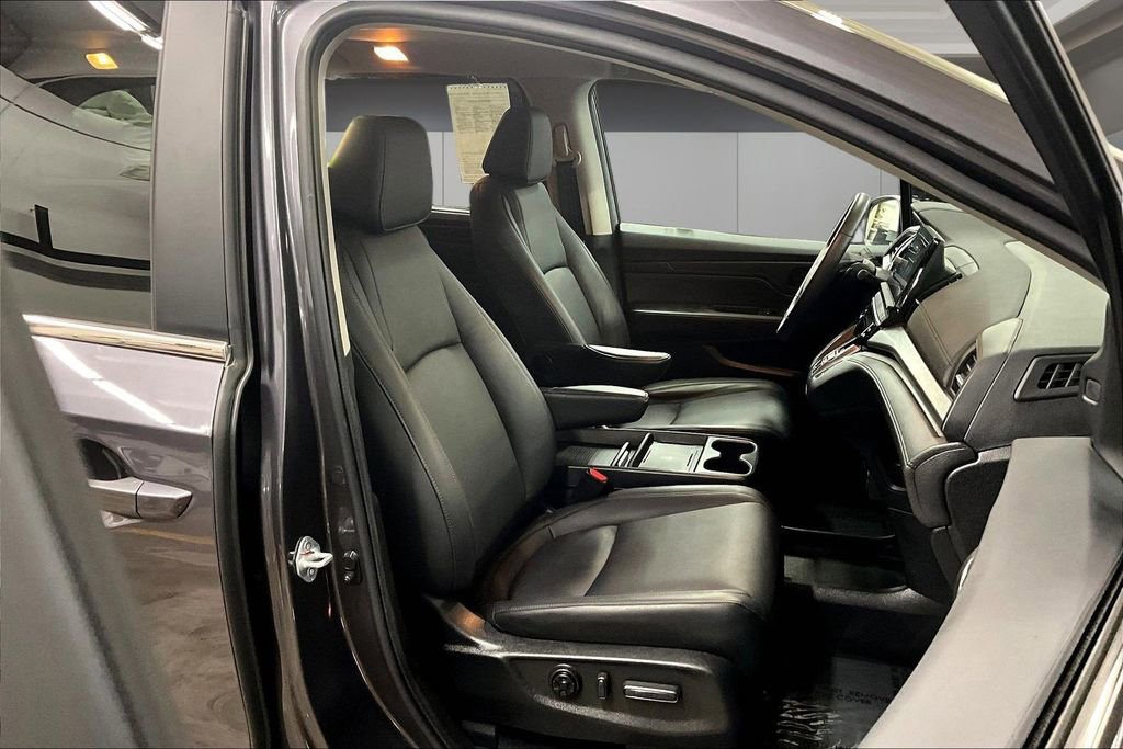 Used 2025 Honda Odyssey EX-L image 30