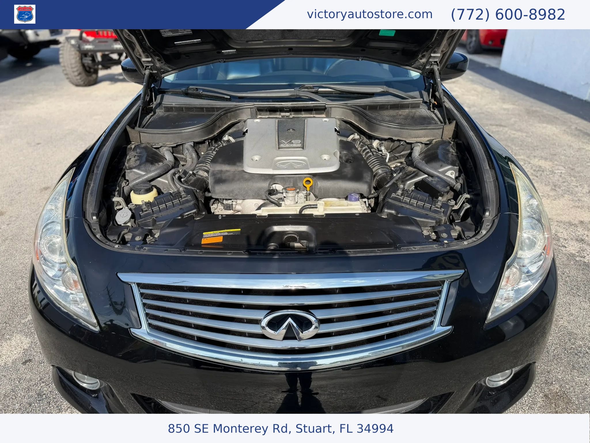 Used 2015 INFINITI Q40 w/ Moonroof Package RWD image 46