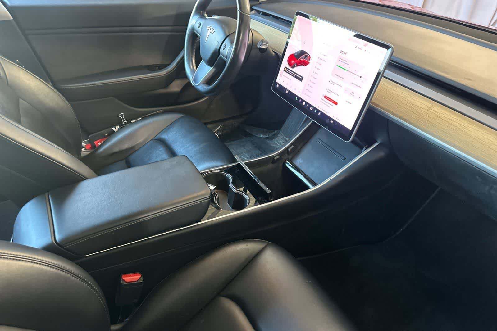 Used 2018 Tesla Model 3 Mid Range RWD image 17