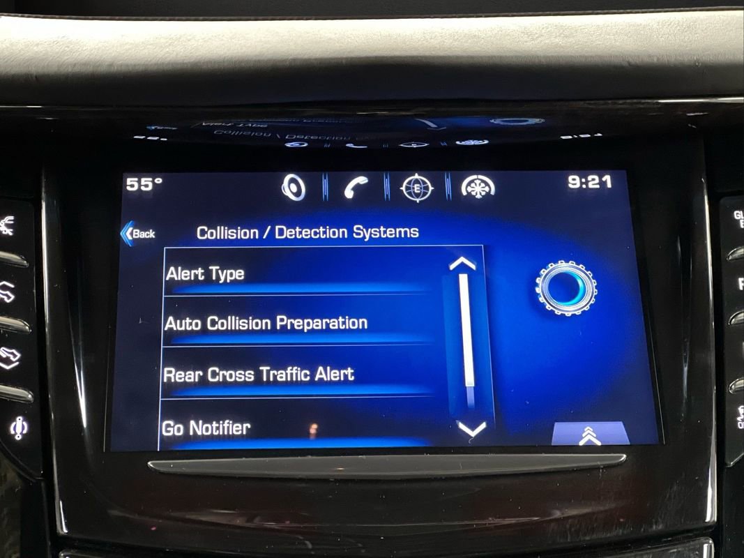 Used 2015 Cadillac Escalade ESV Platinum image 30