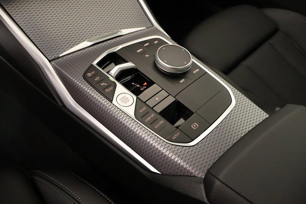 New 2026 BMW 330i xDrive Sedan w/ M Sport Package image 8