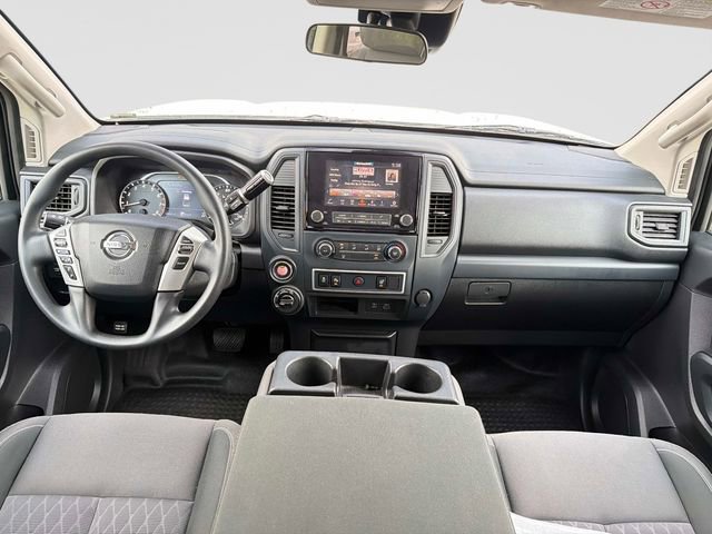 Used 2022 Nissan Titan S w/ HD Front GAWR Package AWD/4WD image 17