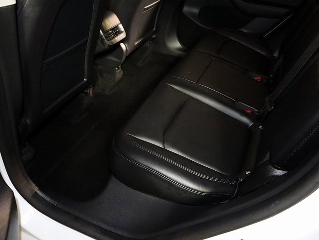 Used 2022 Tesla Model Y Performance image 25