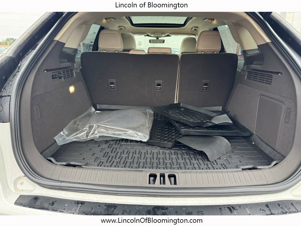 Certified 2023 Lincoln Nautilus Reserve w/ Equipment Group 201A image 23