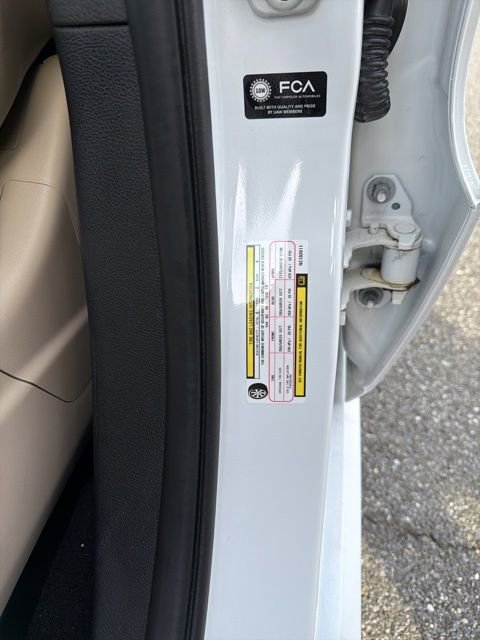 Used 2022 Dodge Durango GT image 28