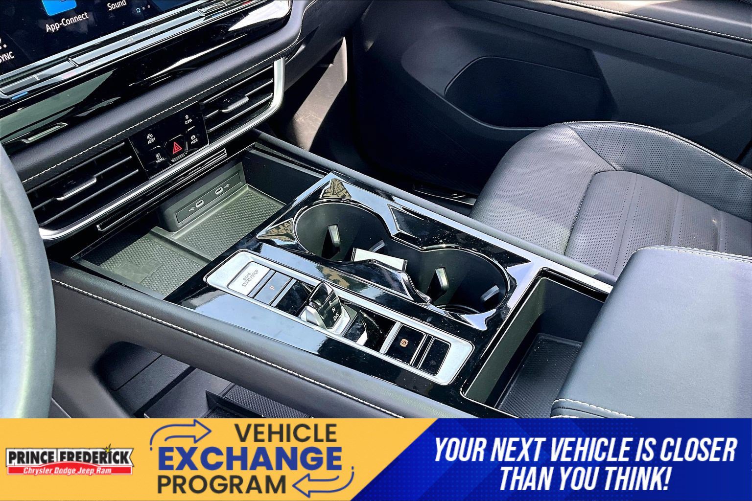 Used 2024 Volkswagen Atlas Cross Sport SEL R-Line AWD/4WD image 14