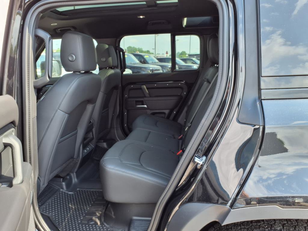 Certified 2025 Land Rover Defender 110 S image 12