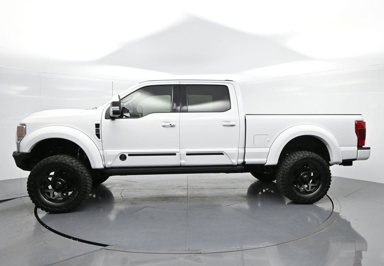Used 2022 Ford F250 Lariat w/ Lariat Ultimate Package image 4