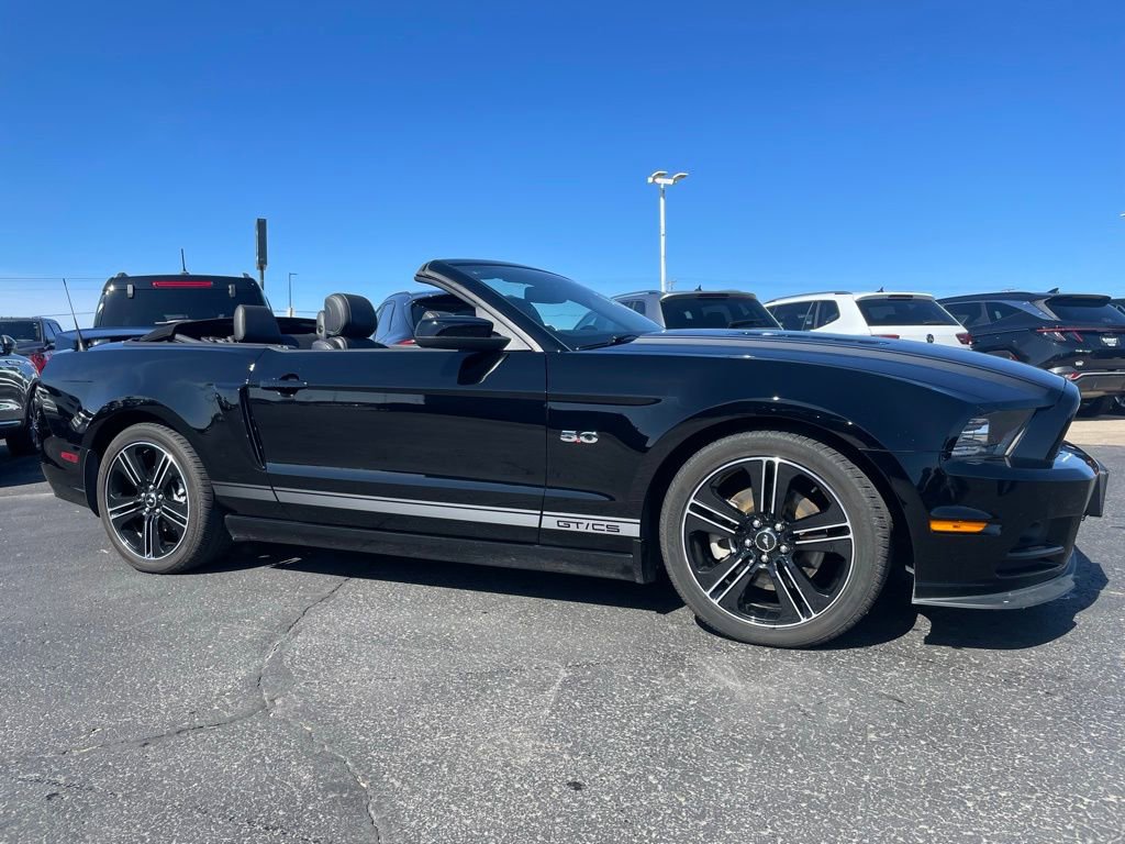 Used 2014 Ford Mustang GT Premium w/ Electronics Package image 4