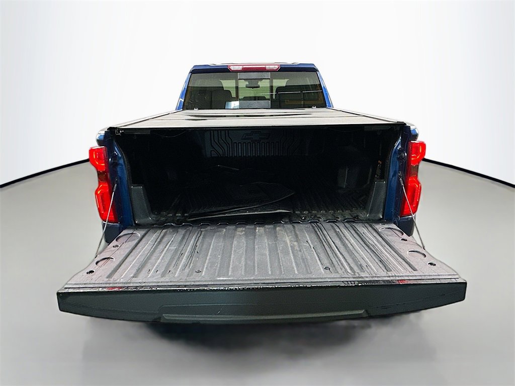 Used 2022 Chevrolet Silverado 1500 RST w/ Convenience Package II image 29