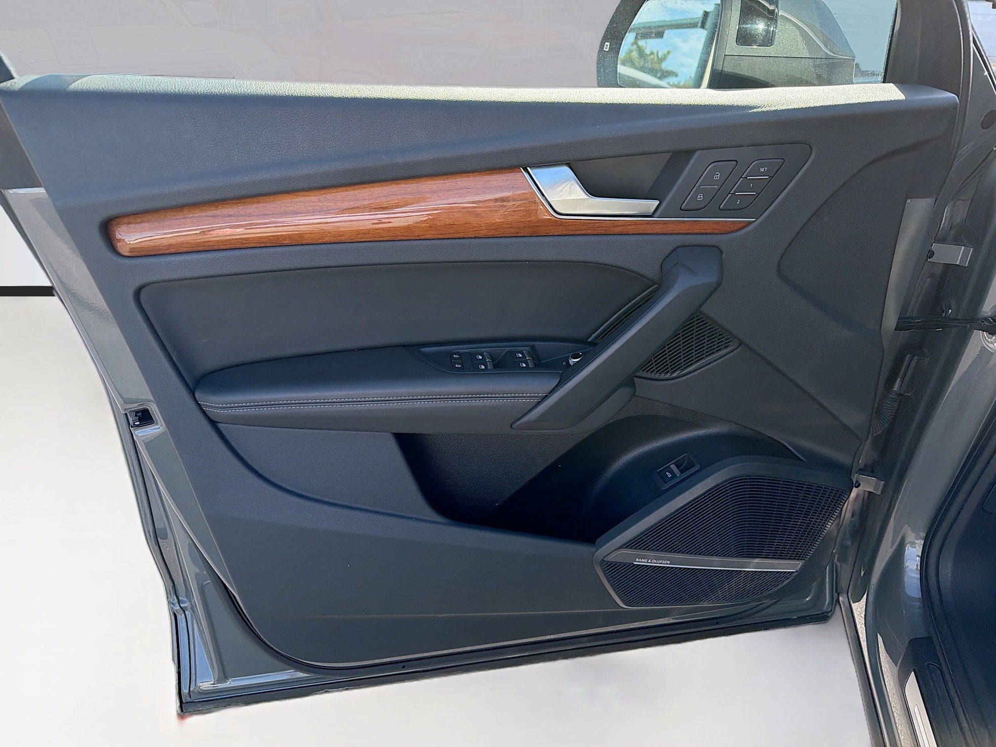 Used 2023 Audi Q5 2.0T Premium Plus image 23