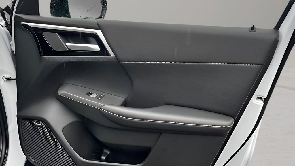 New 2025 Mitsubishi Outlander Trail Edition AWD/4WD image 34