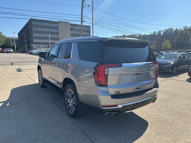 Certified 2025 GMC Yukon Denali w/ LPO, Floor Liner Package image 3