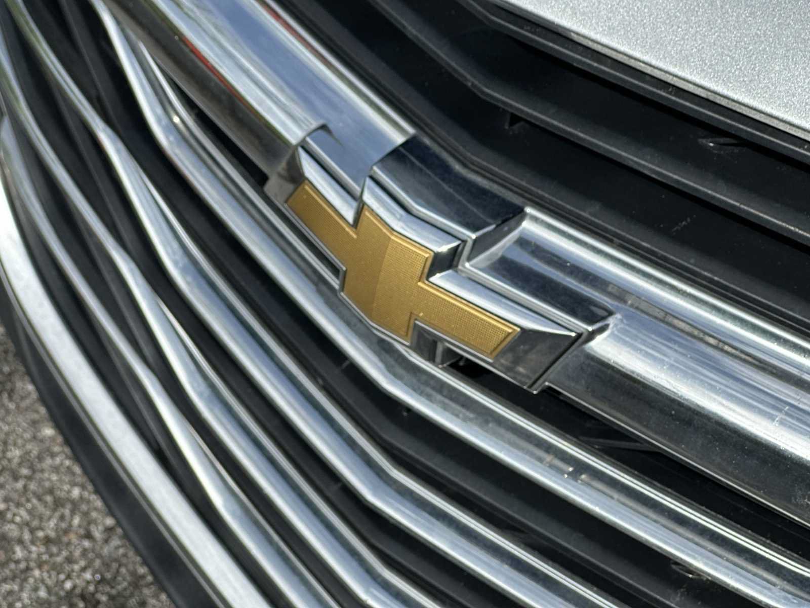 Used 2023 Chevrolet Malibu LT FWD image 10